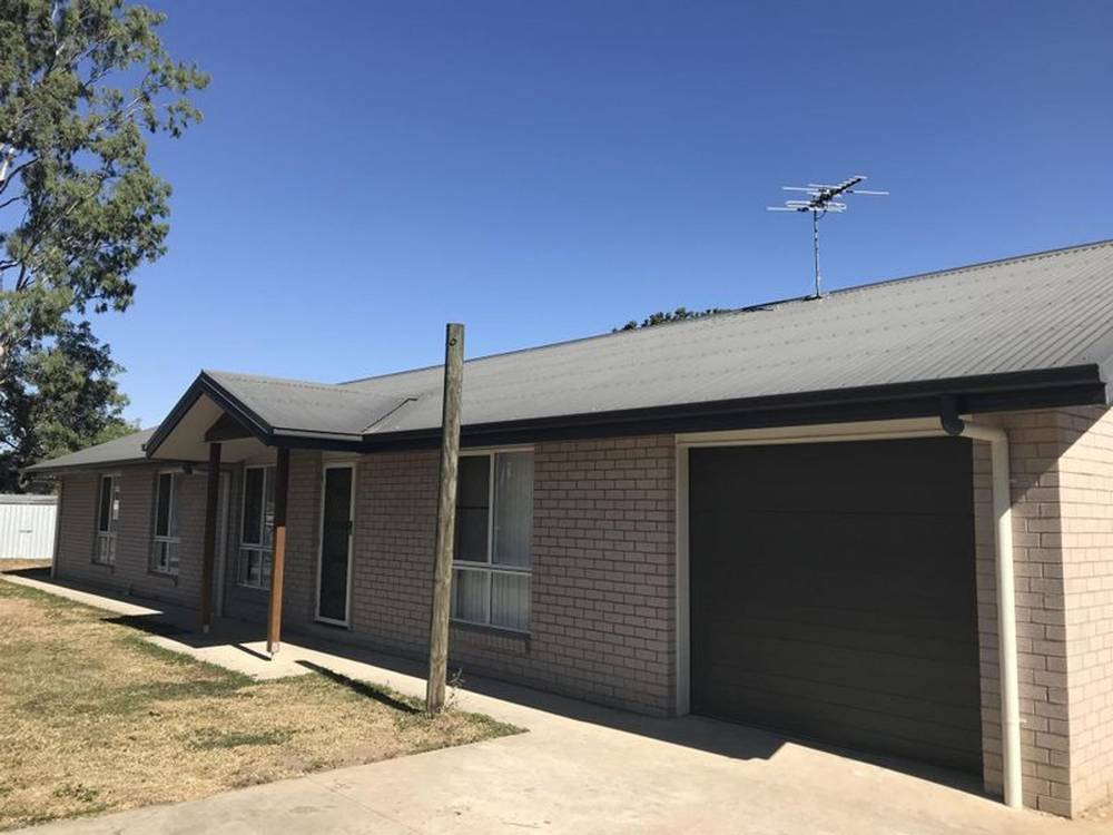 18 Bowen Street, NEBO, QLD 4742