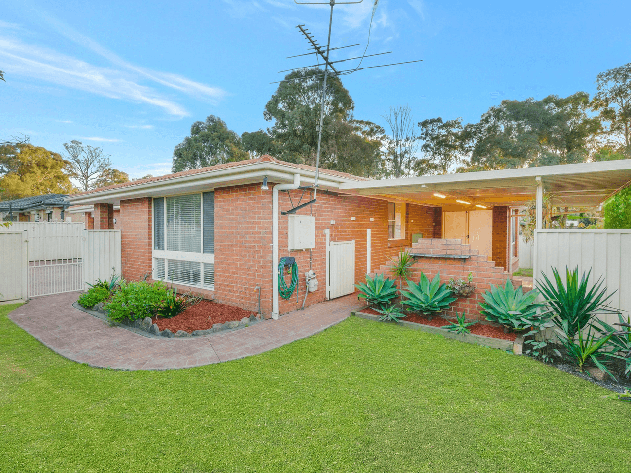 22 Wraysbury Place, OAKHURST, NSW 2761