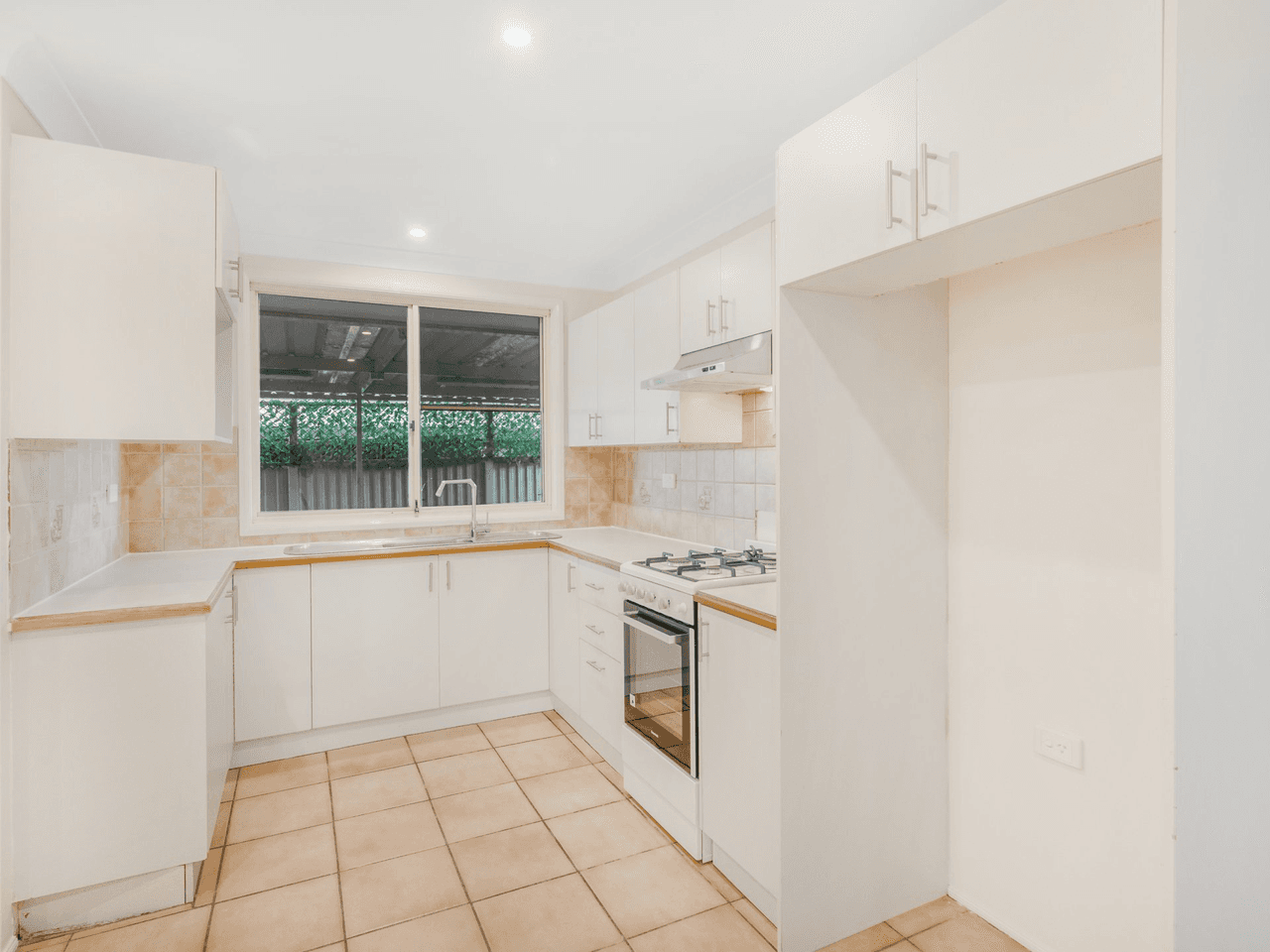 22 Wraysbury Place, OAKHURST, NSW 2761