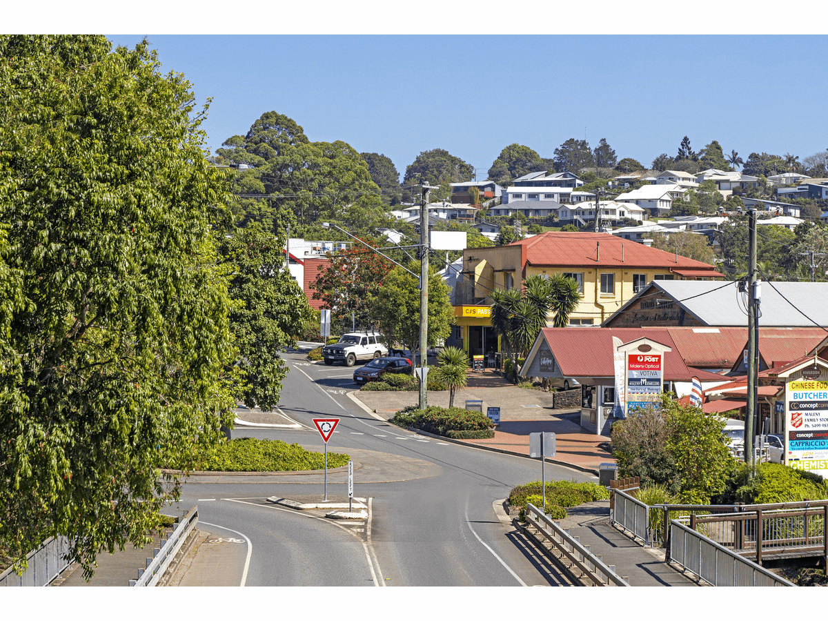 9 Azalea Court, Maleny, QLD 4552