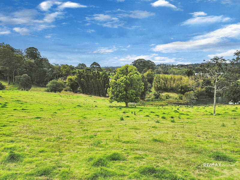 9 Azalea Court, Maleny, QLD 4552