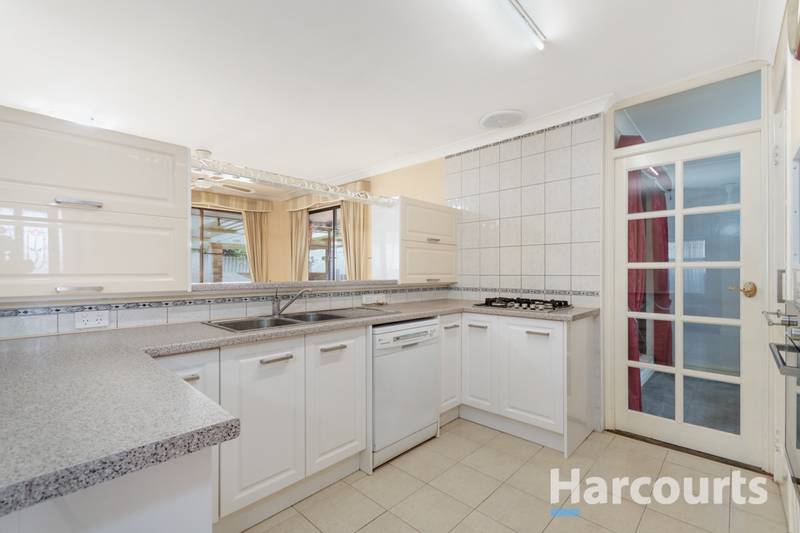 16 Exodon Place, HEATHRIDGE, WA 6027