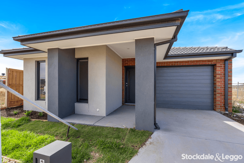 3 Yearling Street, FRASER RISE, VIC 3336