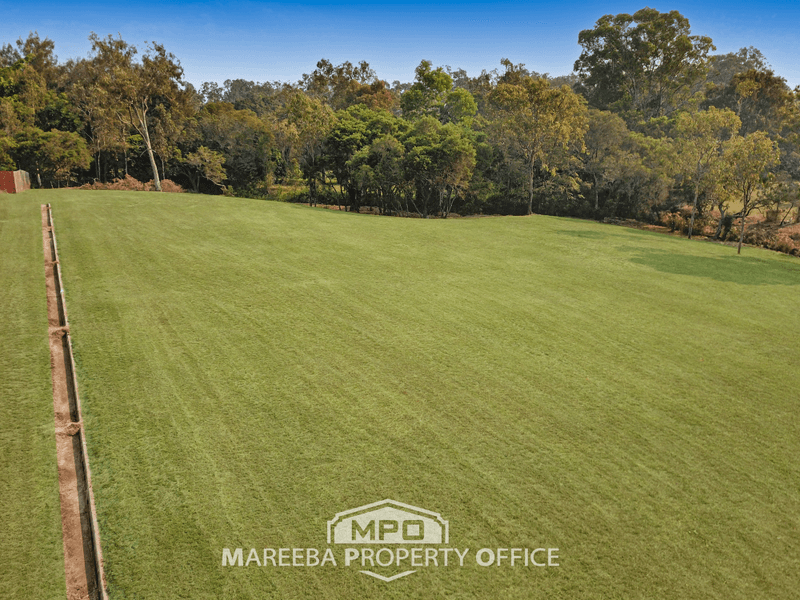 8 Andre Street, MAREEBA, QLD 4880