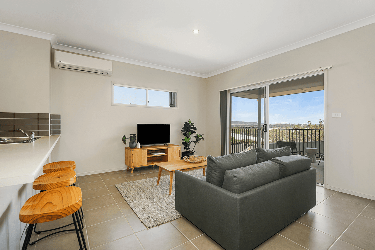 19 Tenyo Street, Cameron Park, NSW 2285