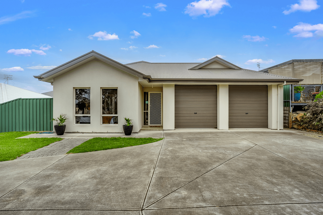 16 Scarlett Court, ENCOUNTER BAY, SA 5211