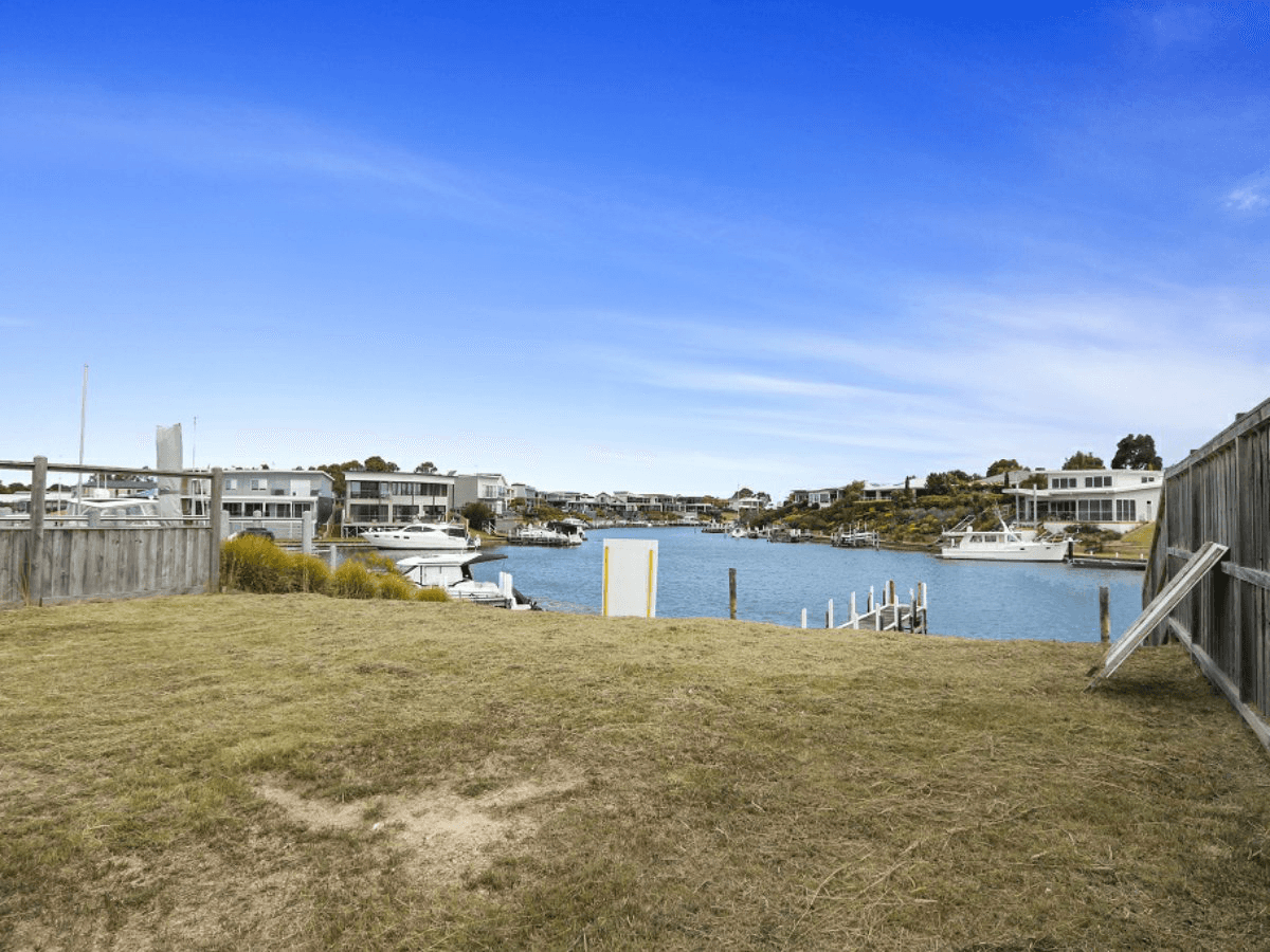 27 Driftwood Close, PAYNESVILLE, VIC 3880