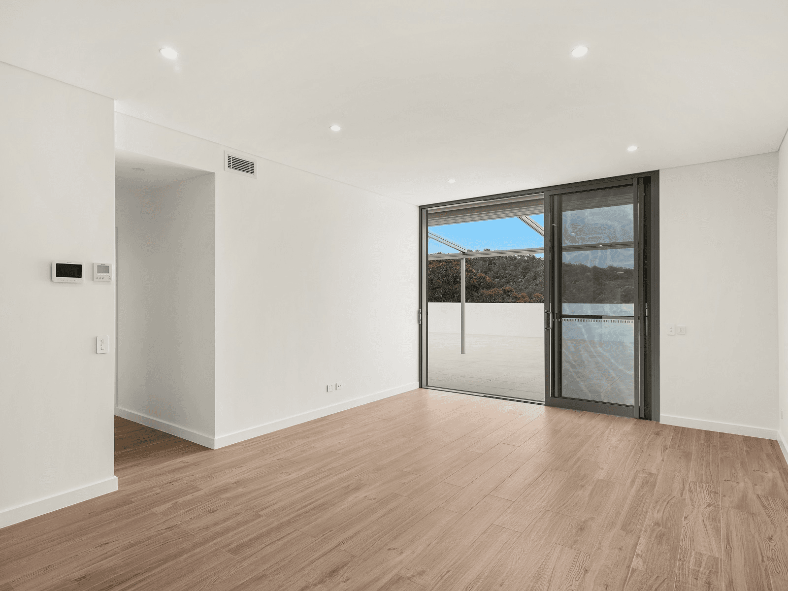 606/8 Kendall Street, Gosford, NSW 2250