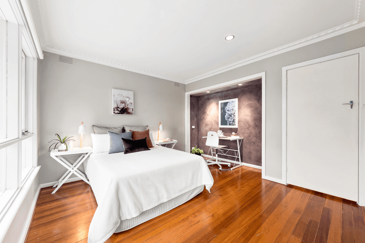 2/30 Kirwana Grove, Montmorency, VIC 3094