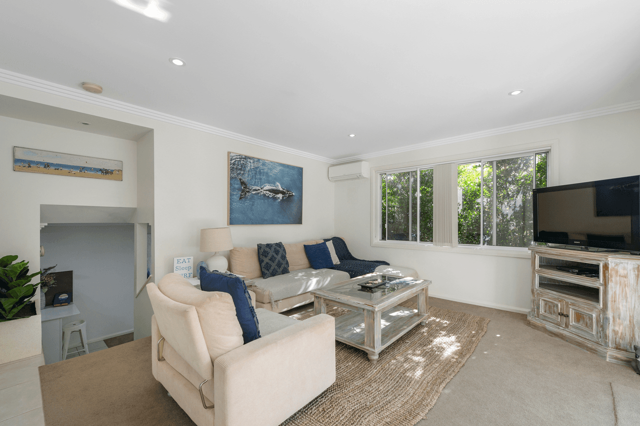 1/129 Pacific Drive, Port Macquarie, NSW 2444