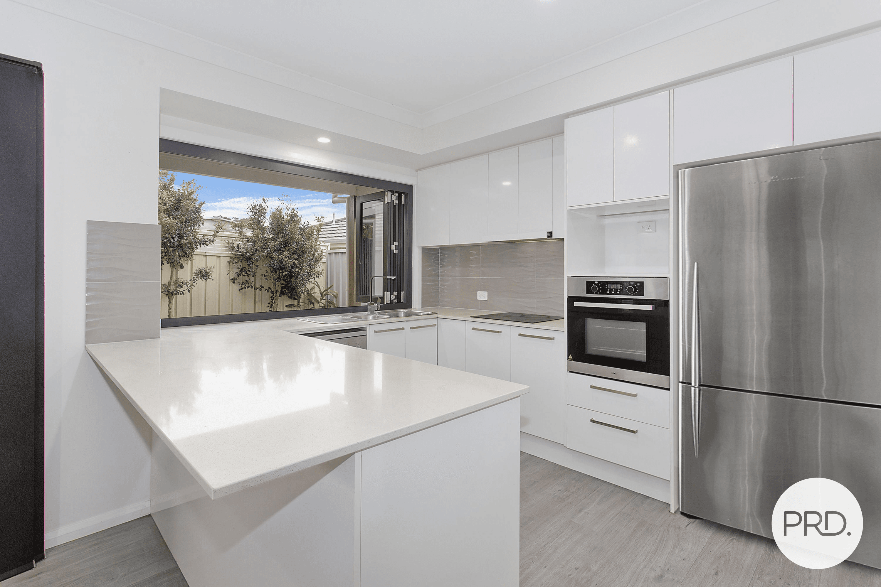 1 Borrowdale Avenue, DUNBOGAN, NSW 2443