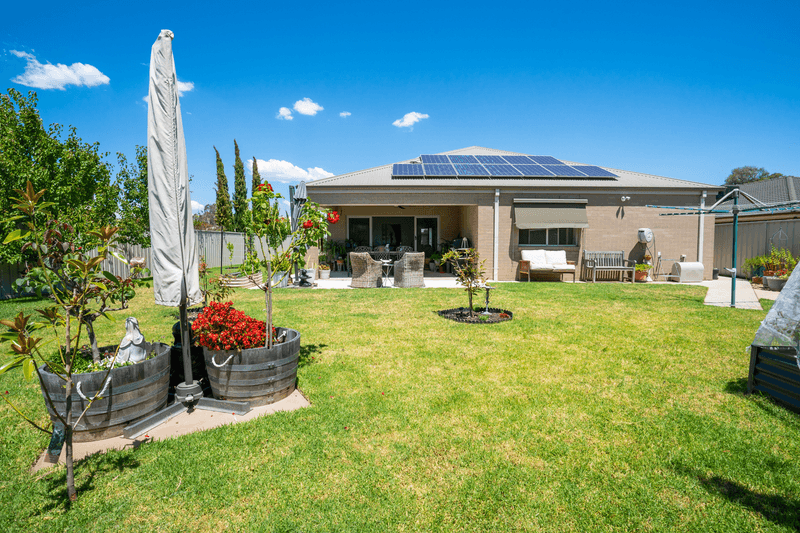 169 Rivergum Drive, EAST ALBURY, NSW 2640