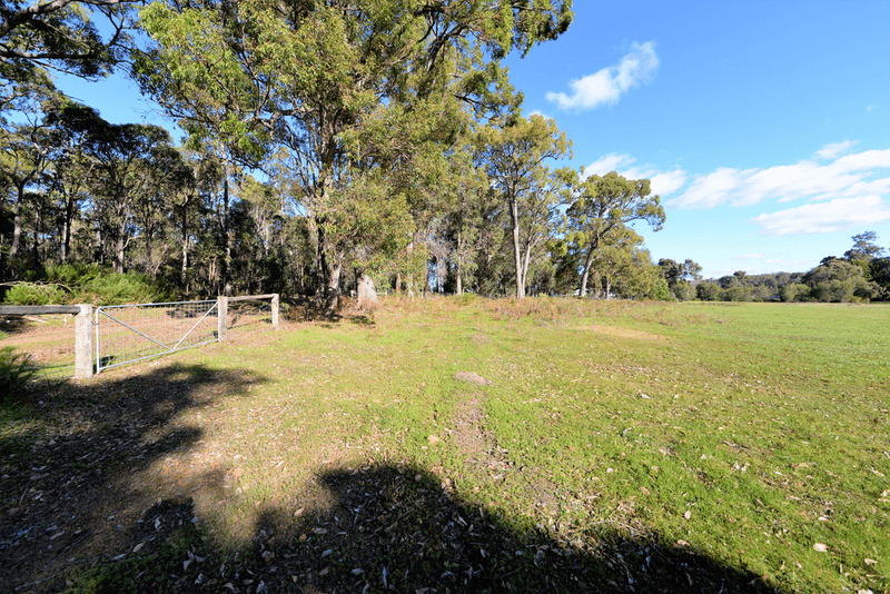 39 Valley Way, NANNUP, WA 6275