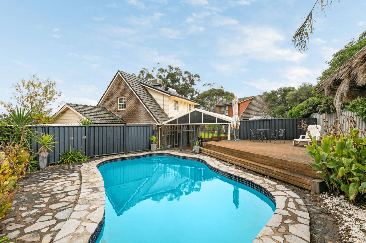 2 Glenarm Court, FLAGSTAFF HILL, SA 5159