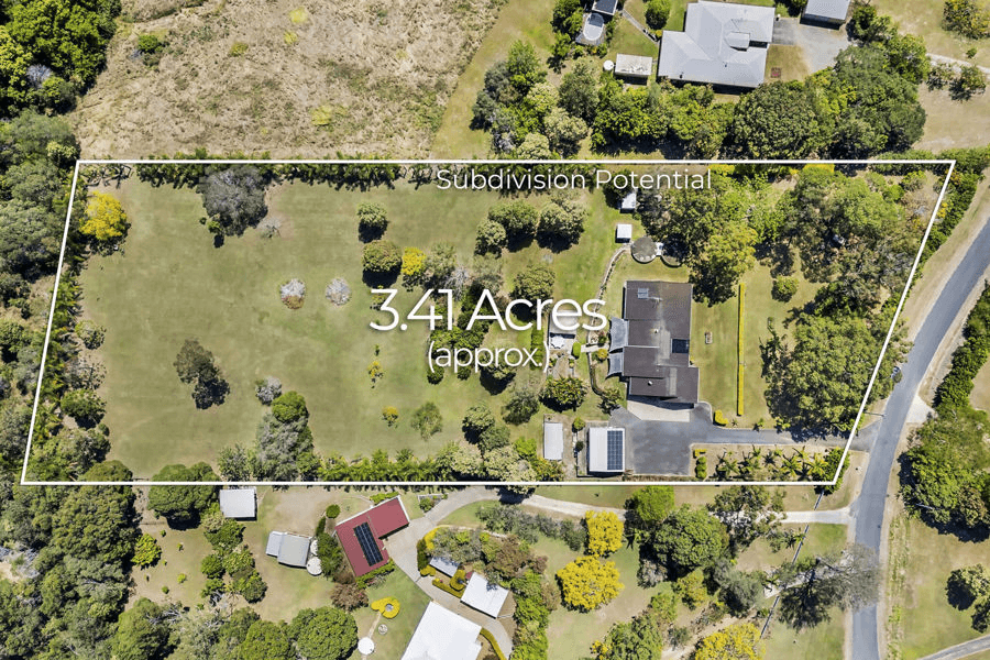 32 Parkland Drive, CHATSWORTH, QLD 4570