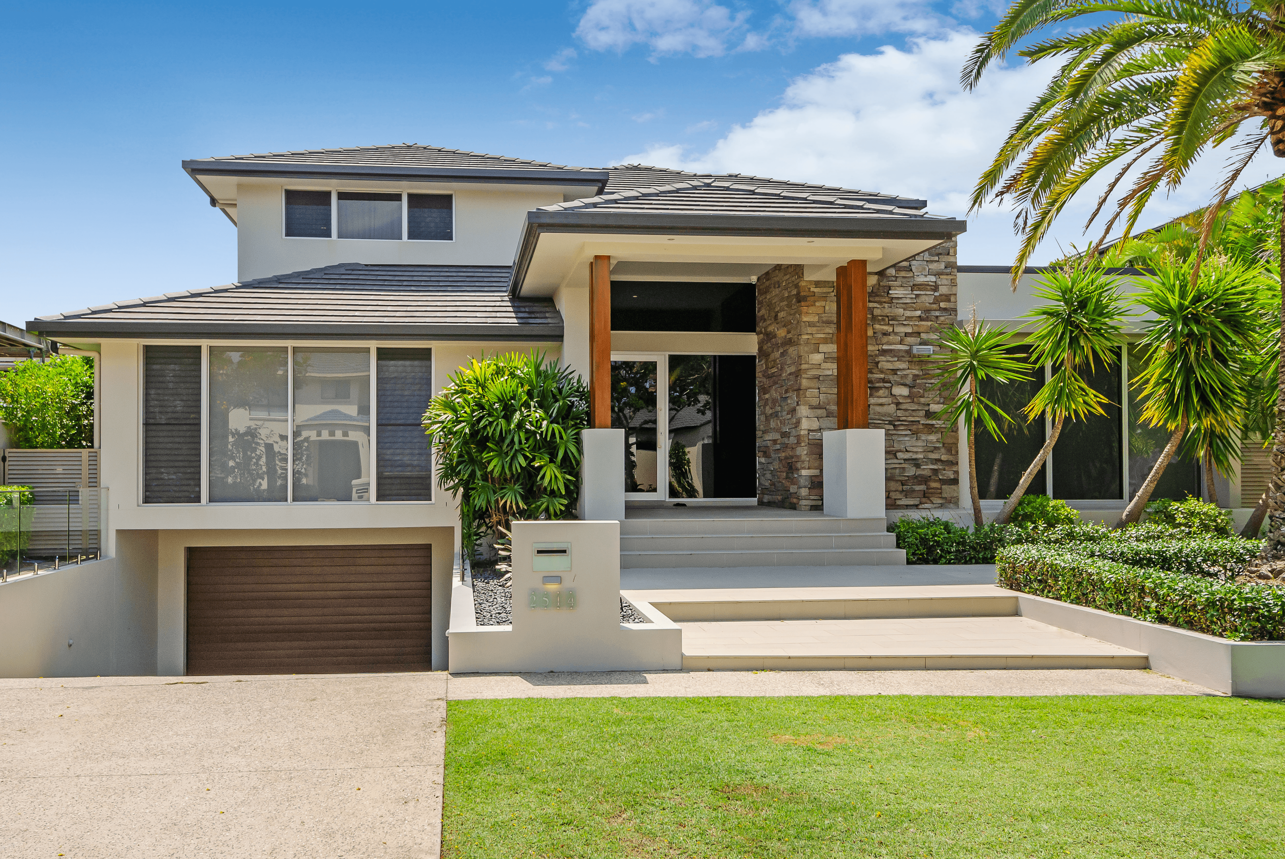 2514 Cressbrook Drive, HOPE ISLAND, QLD 4212