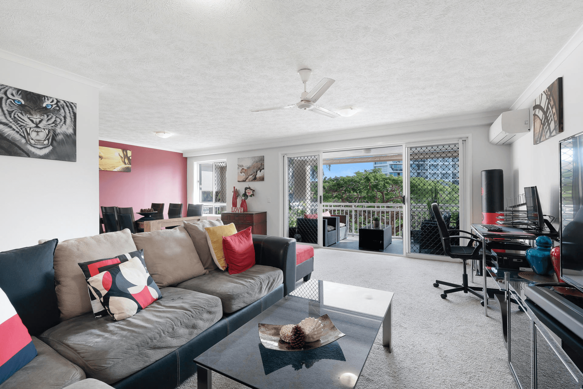 10/16 Paradise Island, Surfers Paradise, QLD 4217