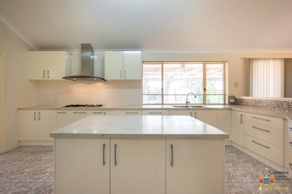 5 Mallard Rise, KINGSLEY, WA 6026