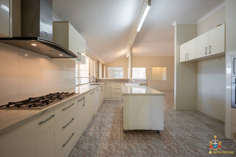 5 Mallard Rise, KINGSLEY, WA 6026