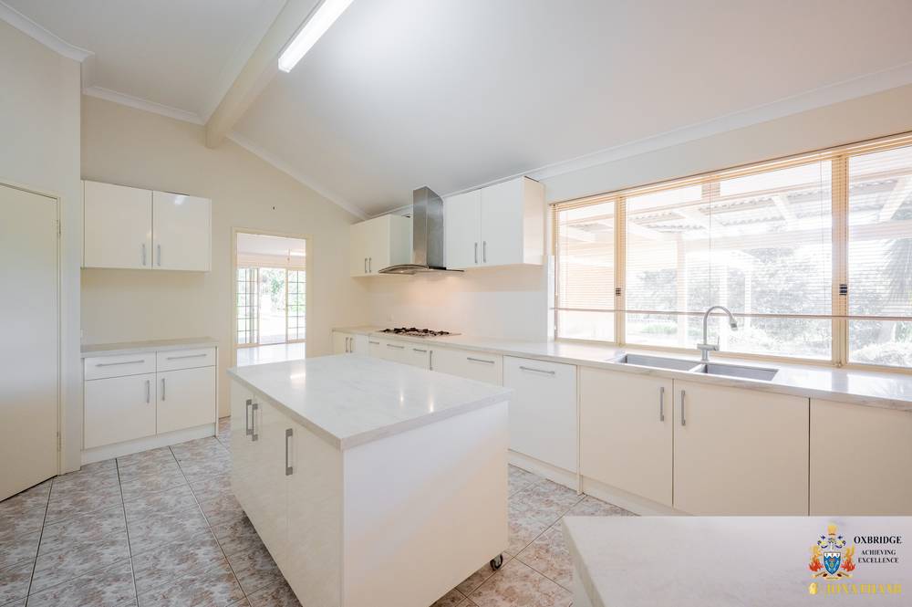 5 Mallard Rise, KINGSLEY, WA 6026