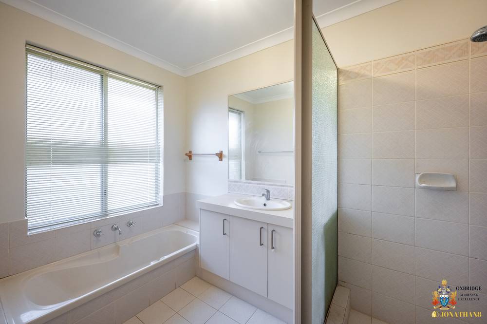 5 Mallard Rise, KINGSLEY, WA 6026