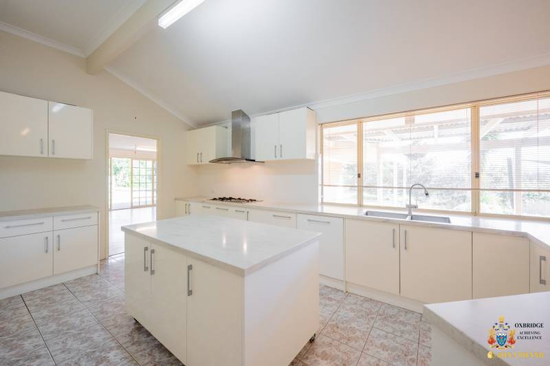 5 Mallard Rise, KINGSLEY, WA 6026