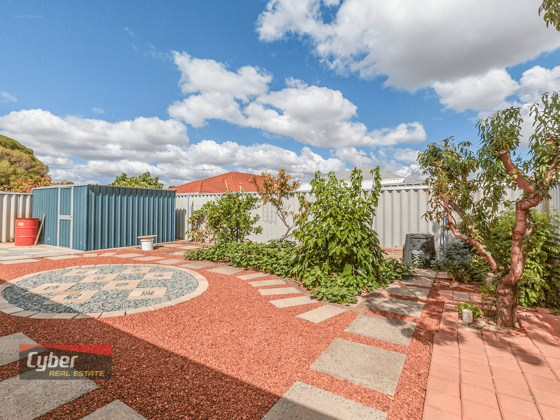 24 Abrolhos Loop, BECKENHAM, WA 6107