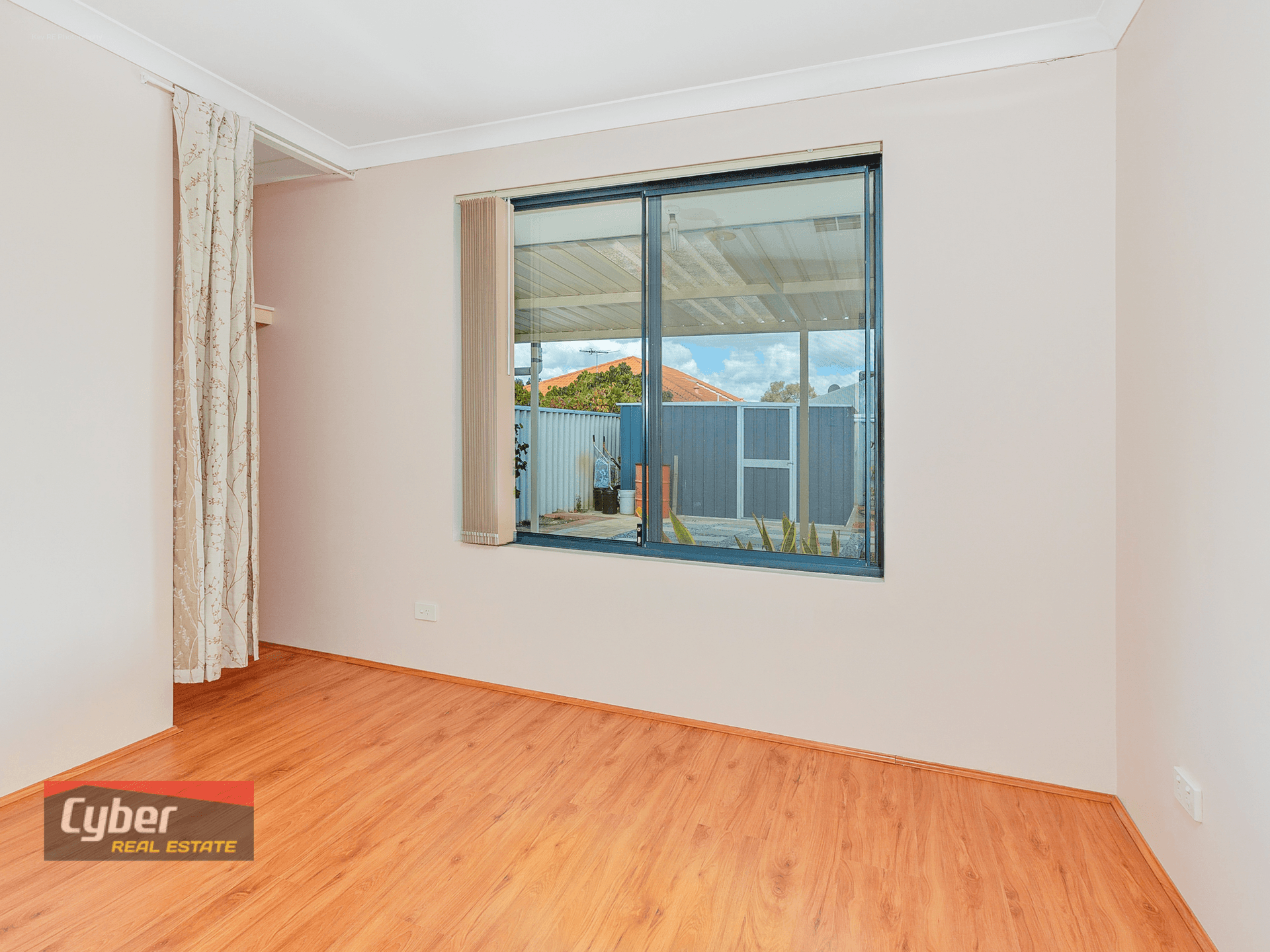 24 Abrolhos Loop, BECKENHAM, WA 6107