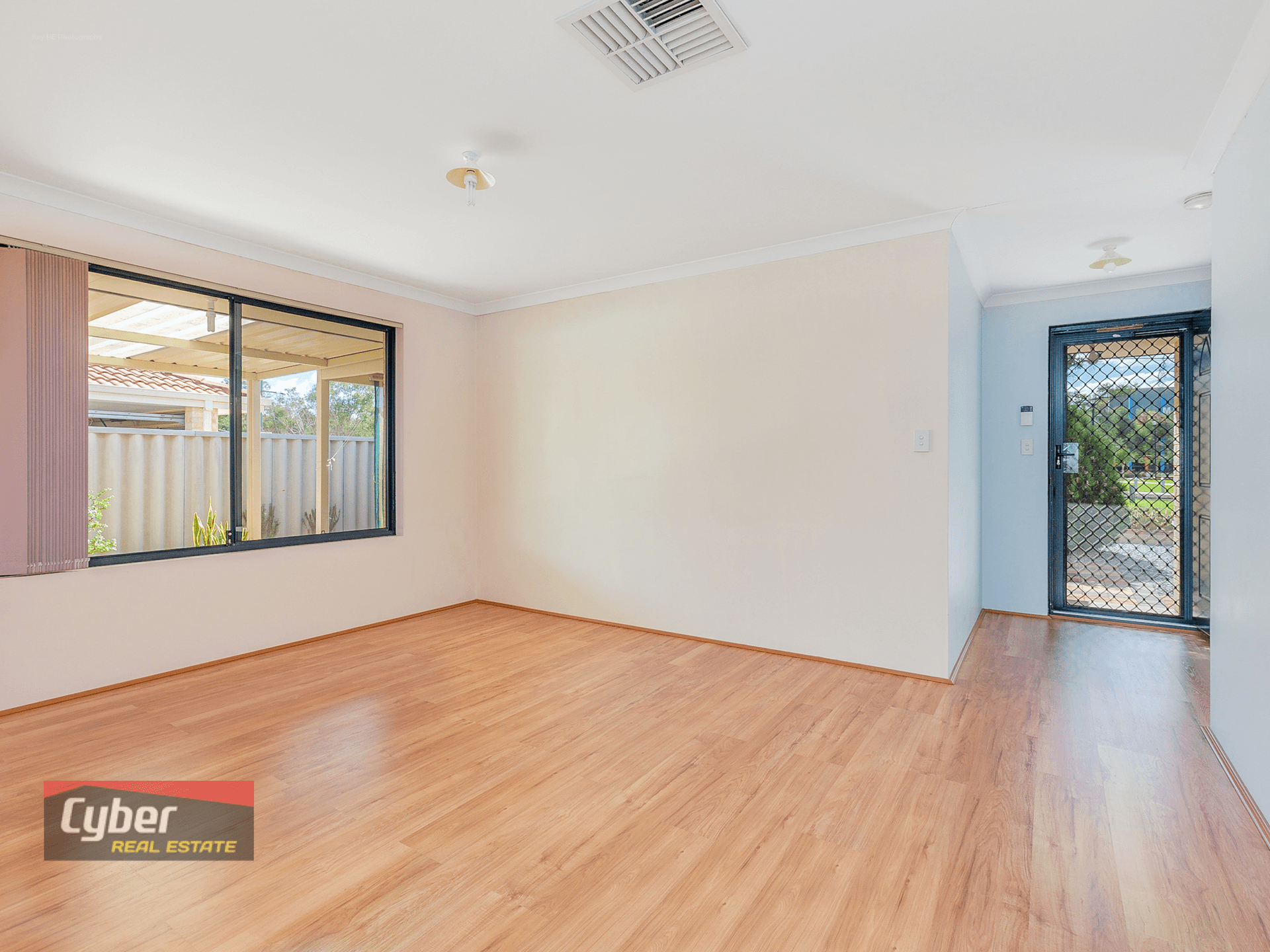 24 Abrolhos Loop, BECKENHAM, WA 6107