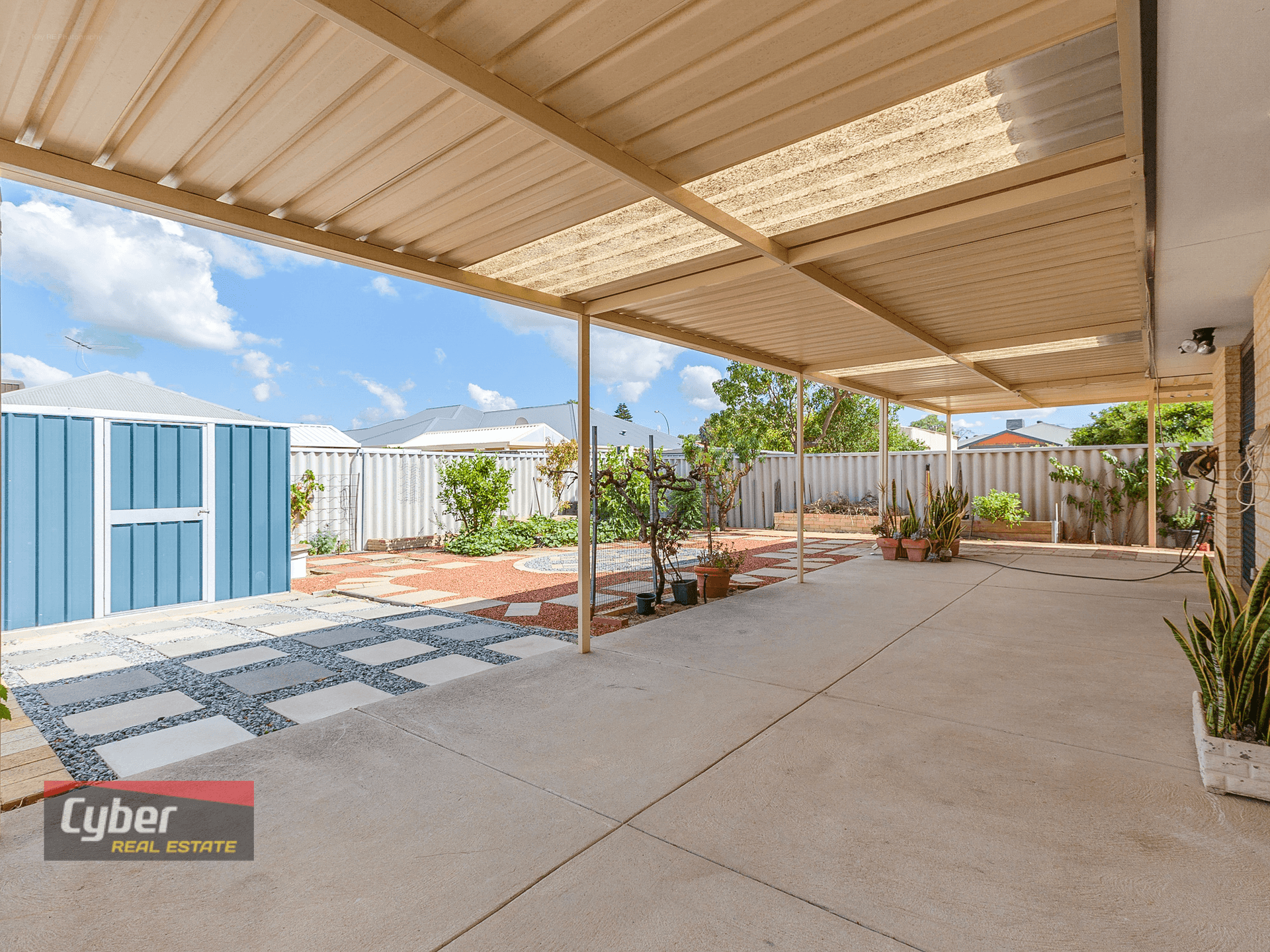 24 Abrolhos Loop, BECKENHAM, WA 6107