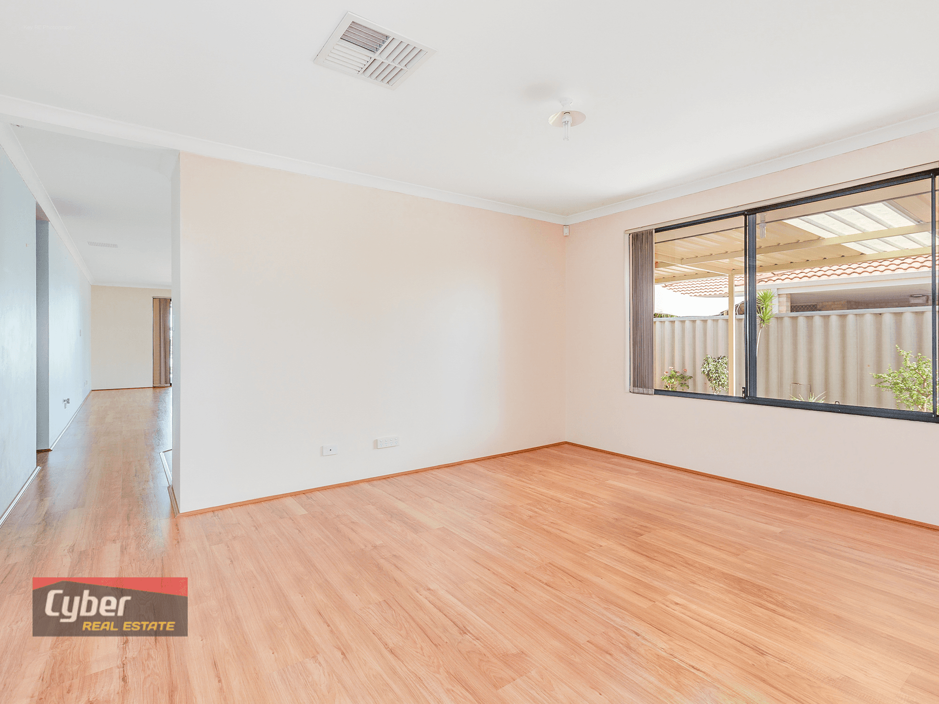 24 Abrolhos Loop, BECKENHAM, WA 6107