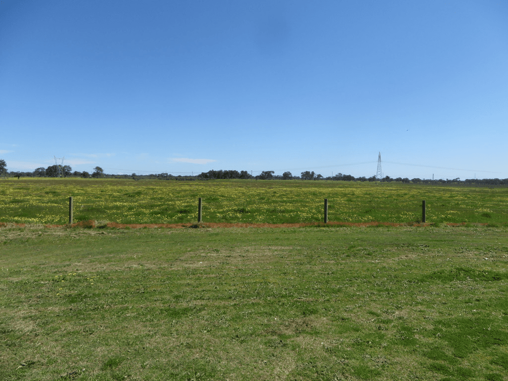 702 Mayfield Road, WAROONA, WA 6215