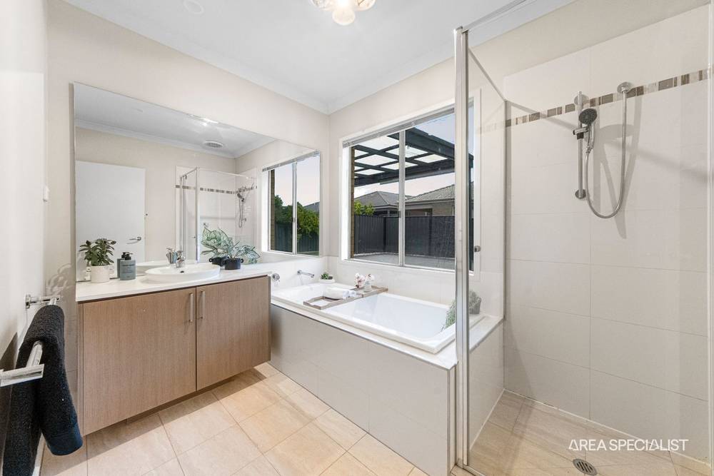 18 Mintarra Road, Tarneit, VIC 3029