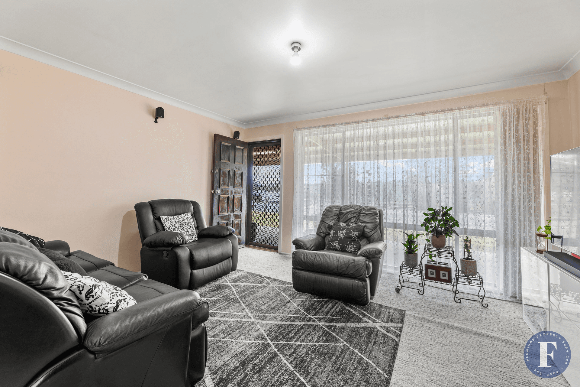 6 Albury Street, Harden, NSW 2587