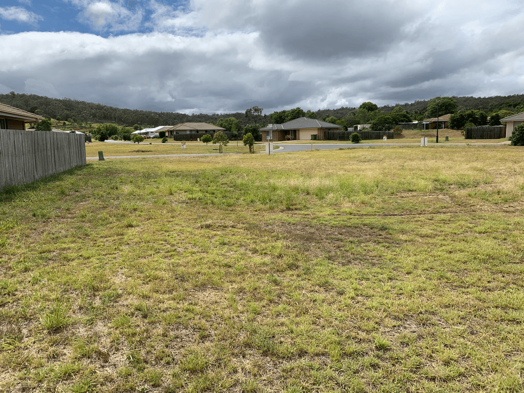 14 Bates Street, LAIDLEY, QLD 4341