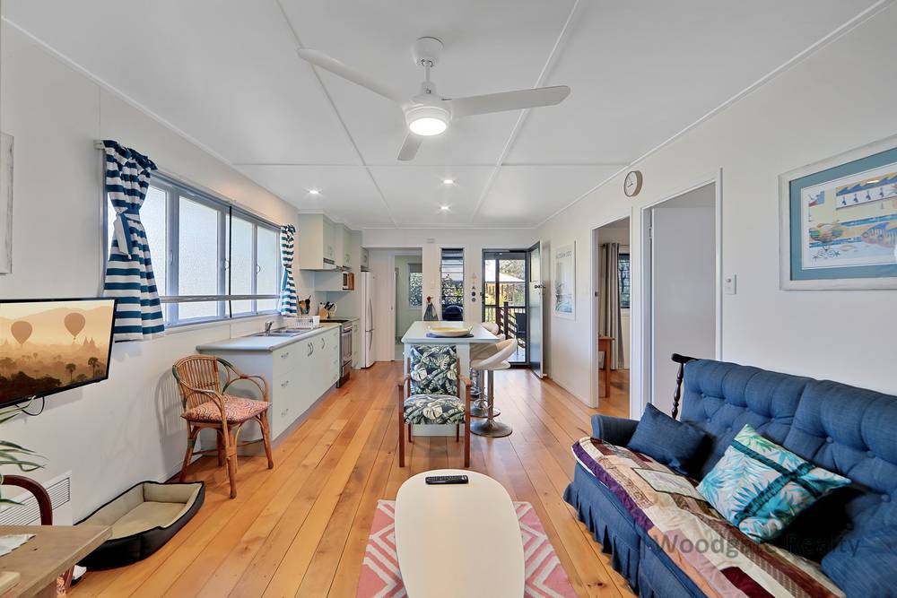 1 WALKERS POINT ESPLANADE, WOODGATE, QLD 4660