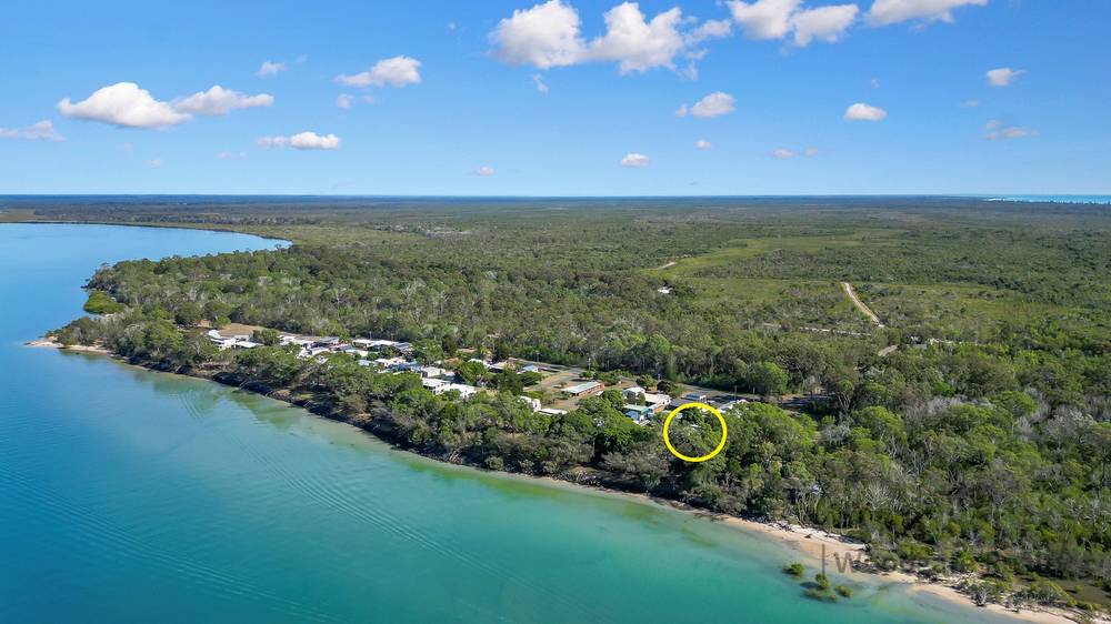 1 WALKERS POINT ESPLANADE, WOODGATE, QLD 4660