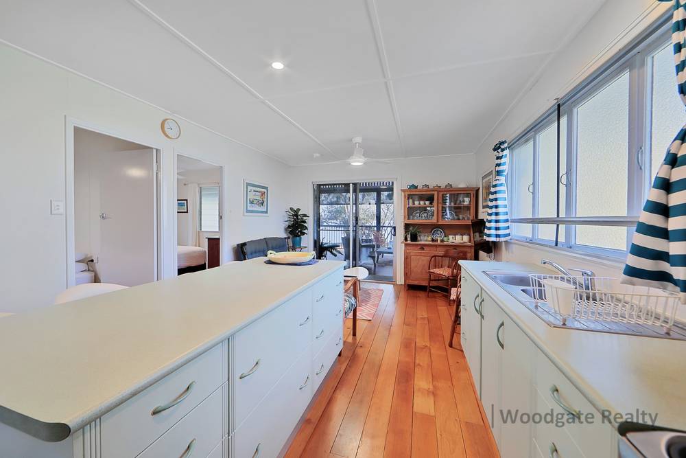 1 WALKERS POINT ESPLANADE, WOODGATE, QLD 4660