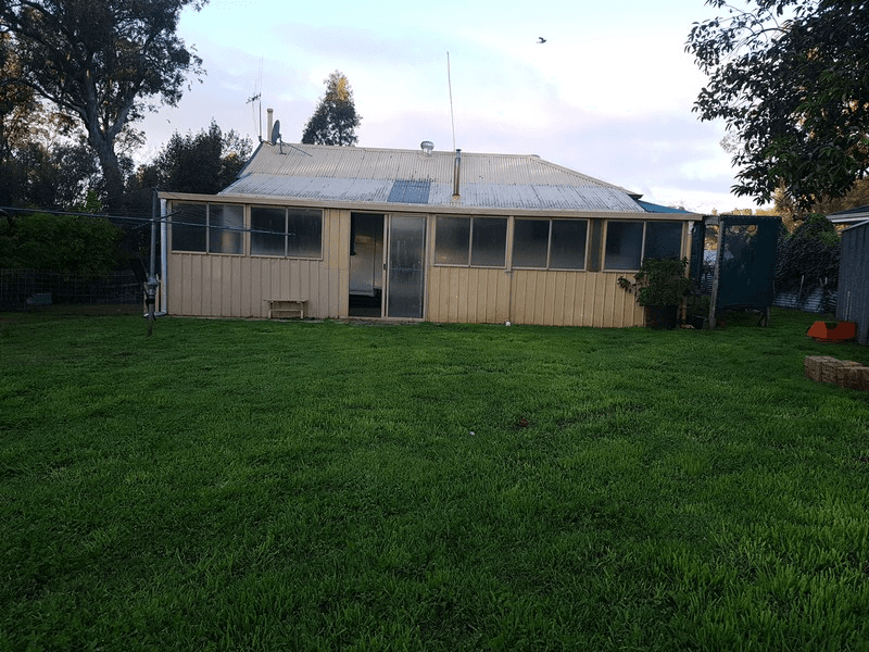 8 Trent Street, FRANKLAND RIVER, WA 6396