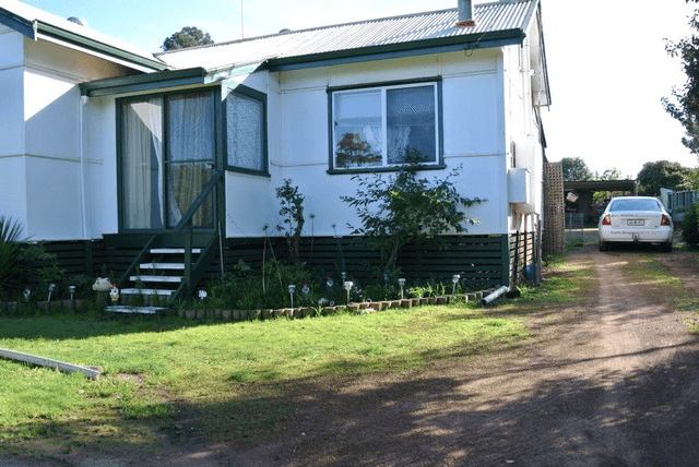 8 Trent Street, FRANKLAND RIVER, WA 6396