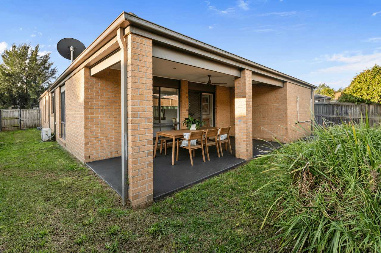 4 Kumara Circuit, SOUTH MORANG, VIC 3752