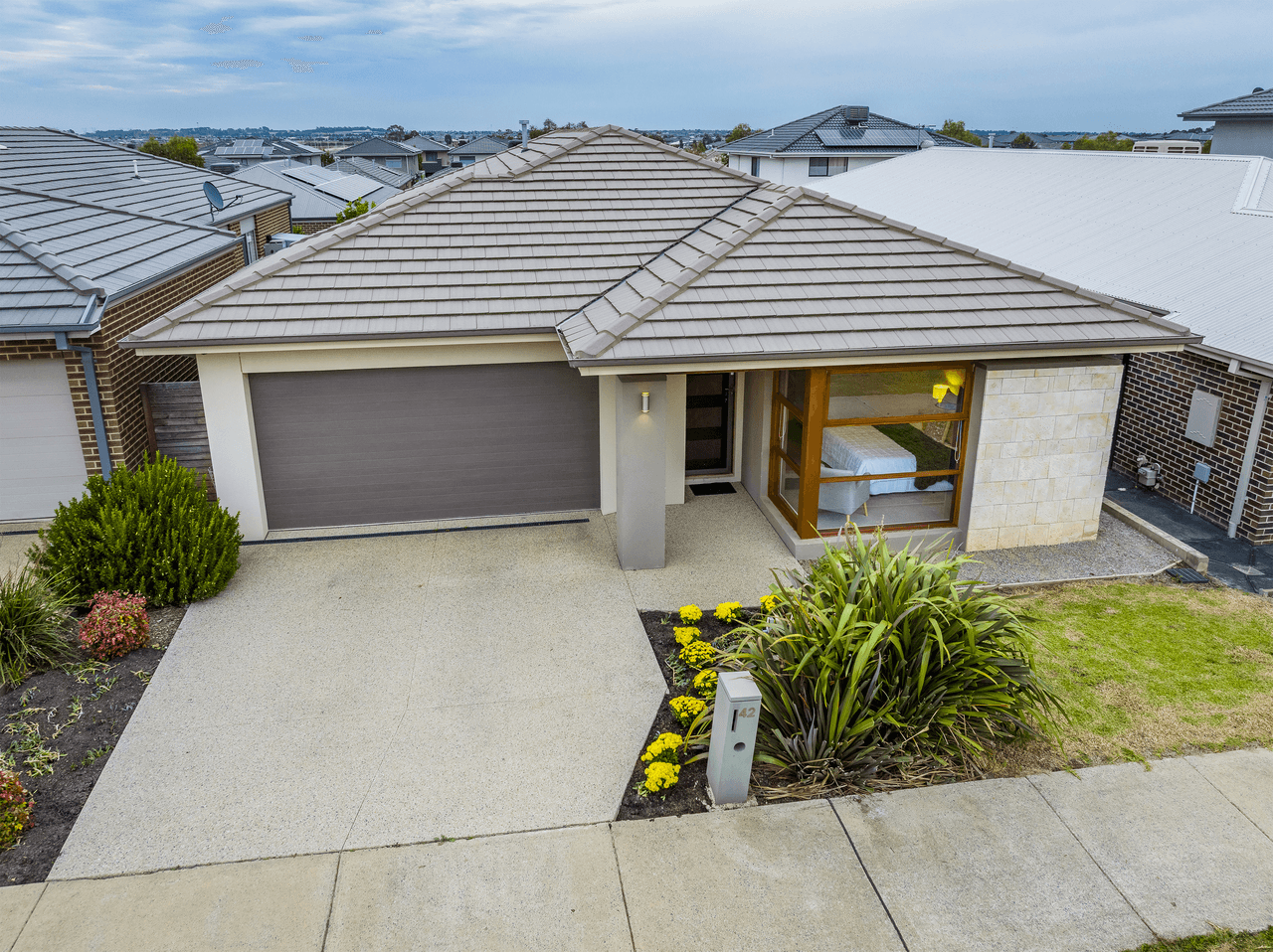 42 Barley Crescent, CLYDE NORTH, VIC 3978