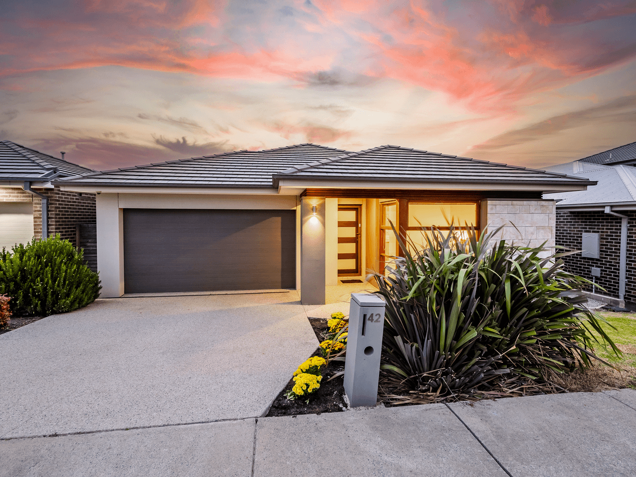 42 Barley Crescent, CLYDE NORTH, VIC 3978