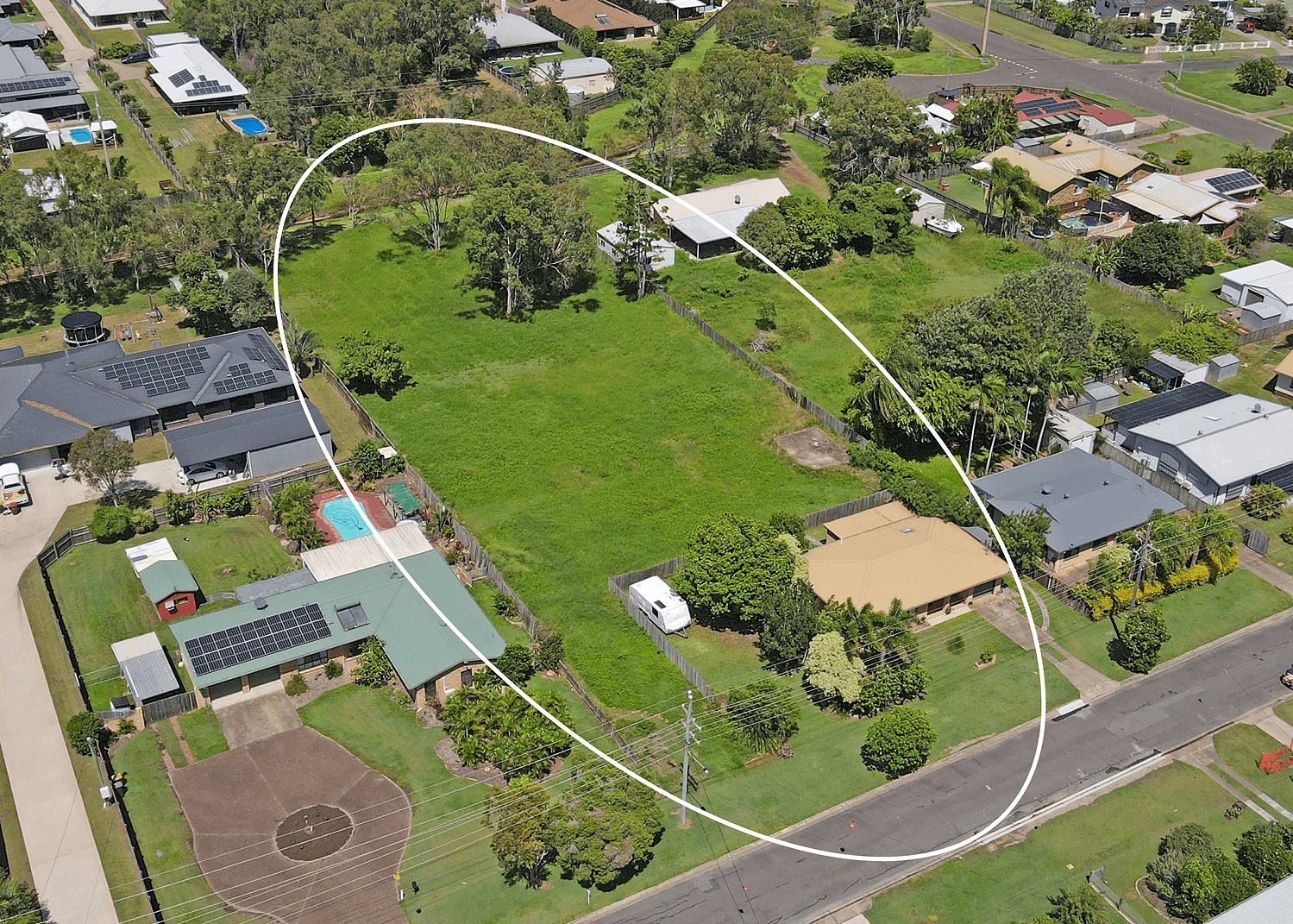 11 Southerden Street, TORQUAY, QLD 4655