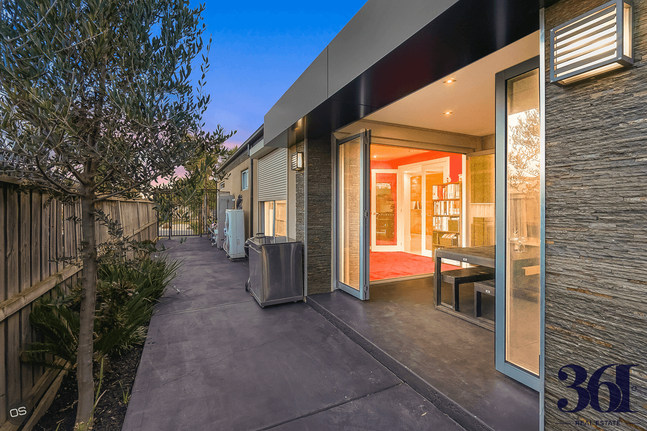 8 Chelsea Court, BURNSIDE HEIGHTS, VIC 3023