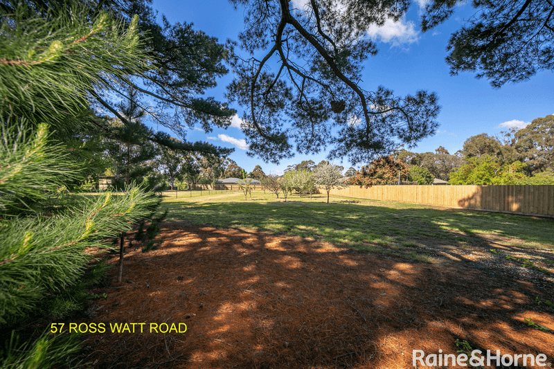 57 Ross Watt Road, GISBORNE, VIC 3437