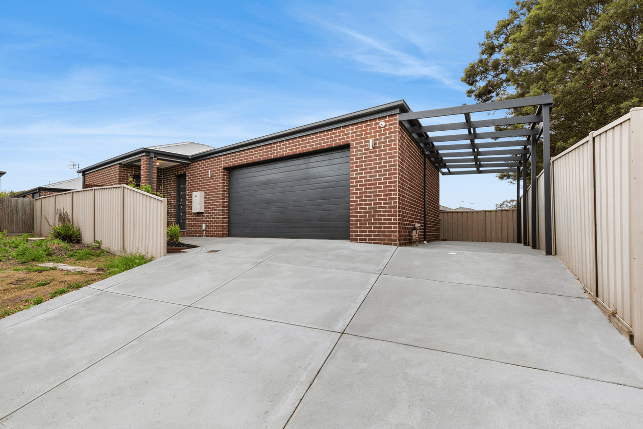 39 francis Court, KILMORE, VIC 3764