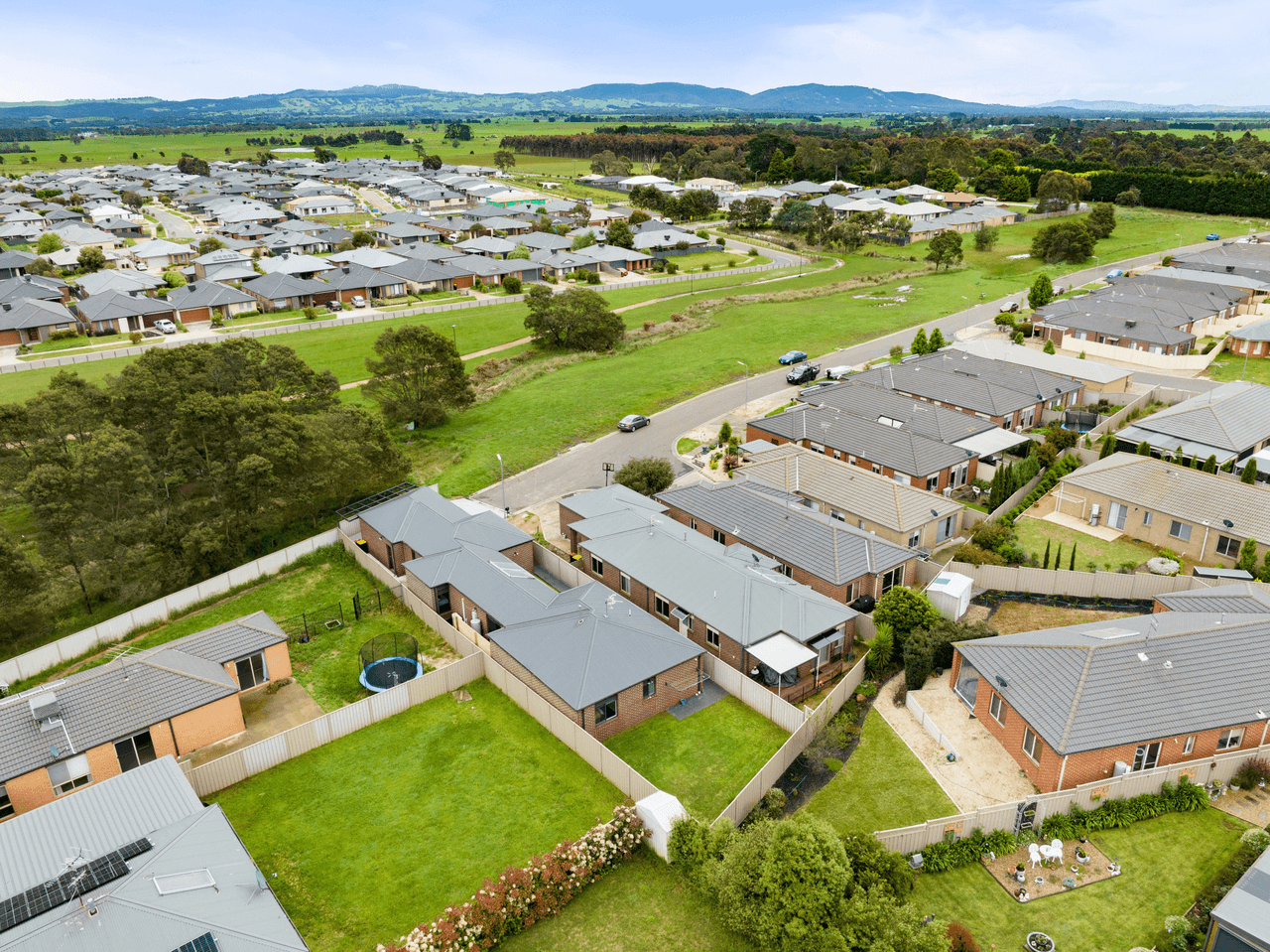 39 francis Court, KILMORE, VIC 3764