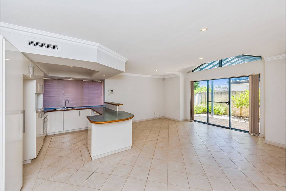 75 Latrobe Street, Yokine, WA 6060