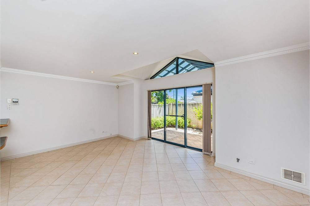 75 Latrobe Street, Yokine, WA 6060